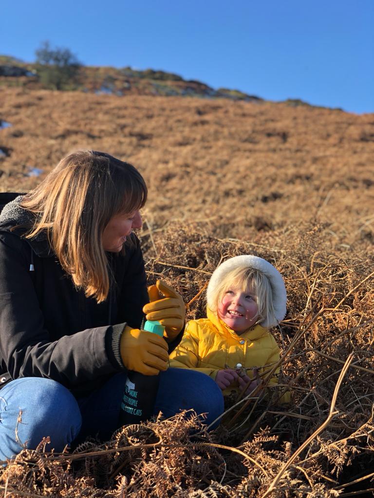 Jenny-May spending time with her niece